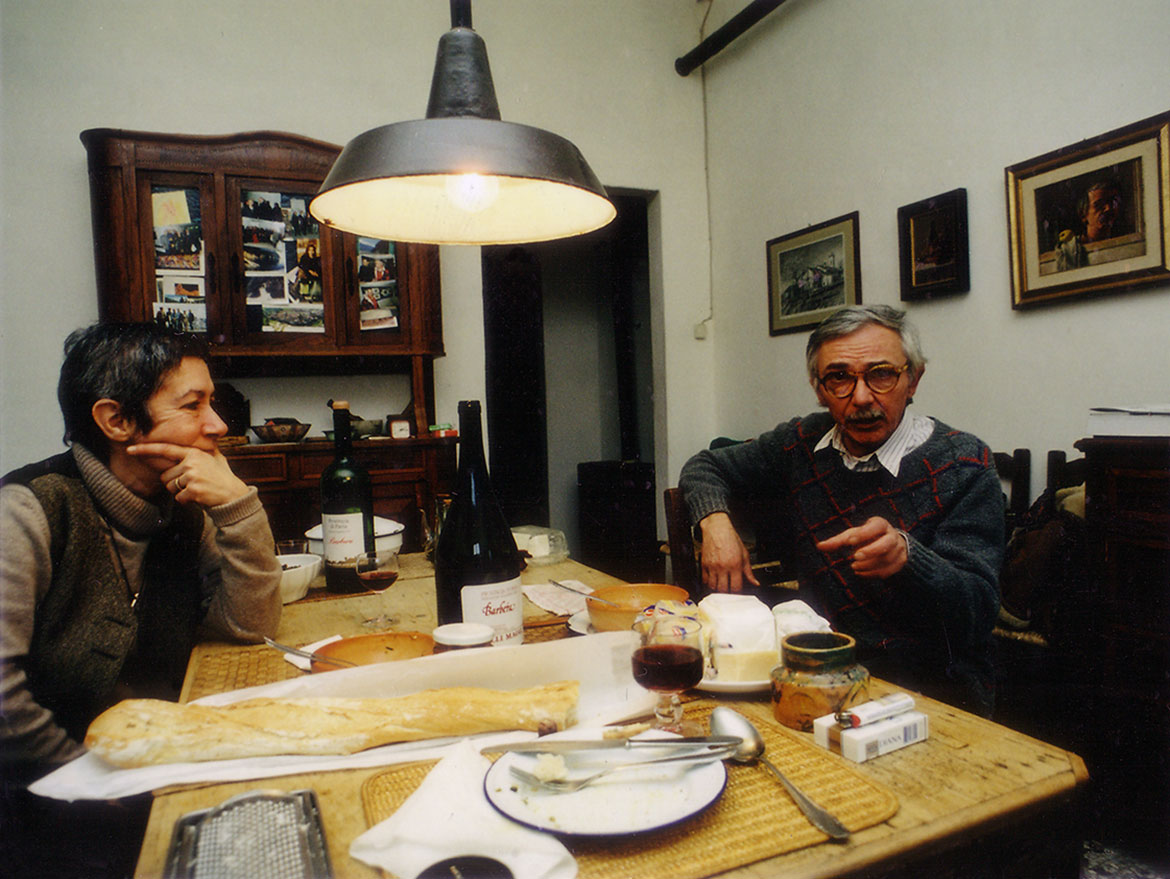 Francesca Succa e Luigi Volpi nella casa studio di Via Cavezzali - Lodi - 1997 